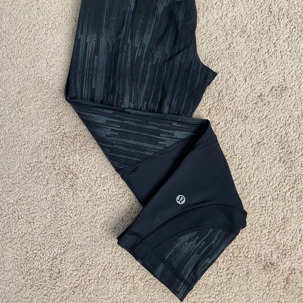 🍋lululemon🍋 run inspire crop (4)